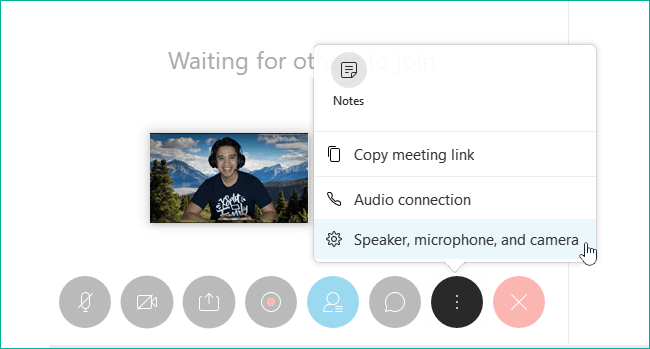 Accessing the Speaker, microphone, and camera settings while waiting for a others in Webex Meetings